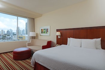 Courtyard By Marriott Panama Multiplaza Mall