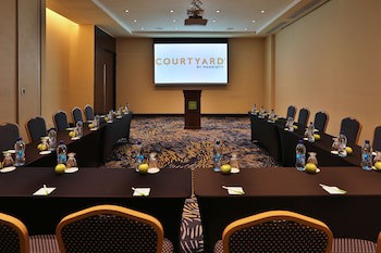 Courtyard By Marriott Panama Multiplaza Mall