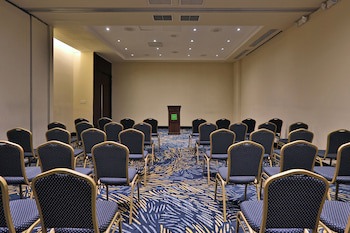 Courtyard By Marriott Panama Multiplaza Mall