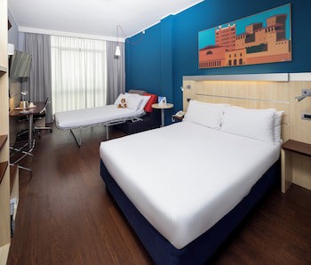Holiday Inn Express Parma by IHG galeri fotoğrafı