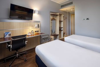 Holiday Inn Express Parma by IHG galeri fotoğrafı