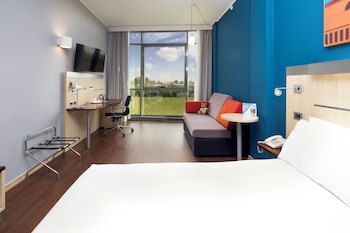 Holiday Inn Express Parma by IHG galeri fotoğrafı