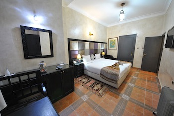 Al Jasira Hotel