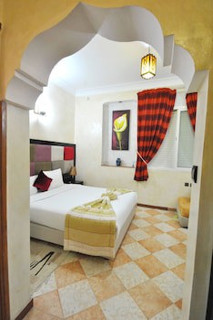 Al Jasira Hotel