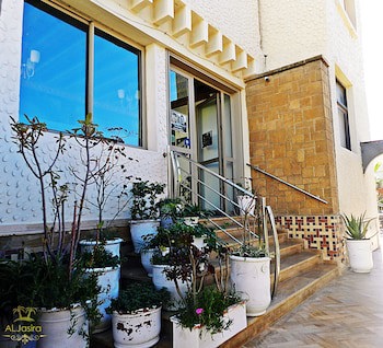 Al Jasira Hotel