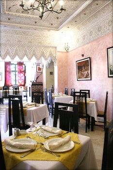 Al Jasira Hotel