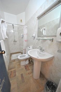 Al Jasira Hotel