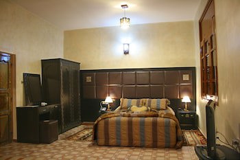 Al Jasira Hotel