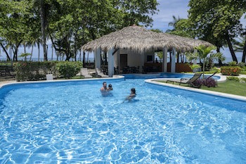 Fuego Del Sol Beachfront Hotel