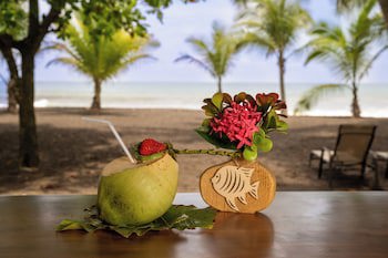 Fuego Del Sol Beachfront Hotel