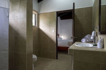 Fuego Del Sol Beachfront Hotel