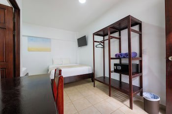 Fuego Del Sol Beachfront Hotel