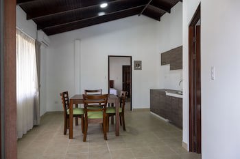 Fuego Del Sol Beachfront Hotel