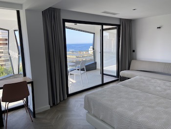 Climia Belroy 4* Superior Hotel