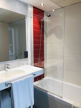 Climia Belroy 4* Superior Hotel