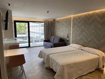 Climia Belroy 4* Superior Hotel
