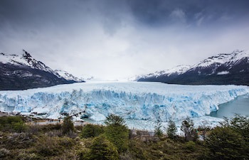 Lagos Del Calafate