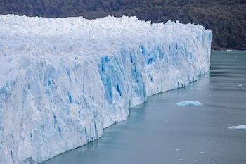 Lagos Del Calafate