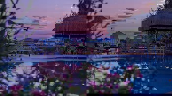 4Reasons Hotel And Bistro