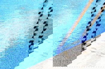 4Reasons Hotel And Bistro