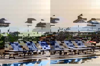 4Reasons Hotel And Bistro