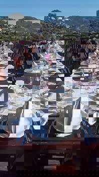 4Reasons Hotel And Bistro