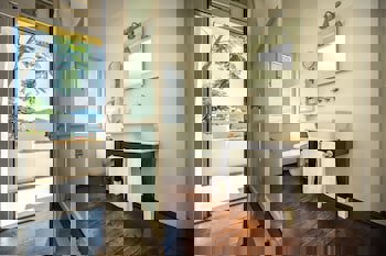 4Reasons Hotel And Bistro