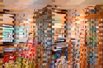 4Reasons Hotel And Bistro