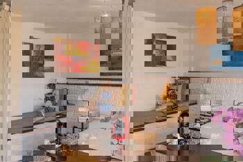 4Reasons Hotel And Bistro