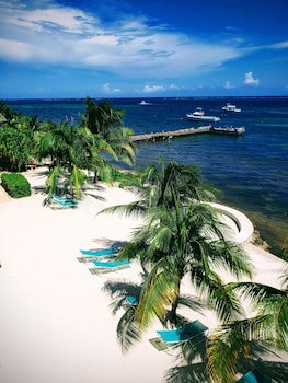 Compass Point Dive Resort