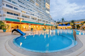 Andaman Beach Suites Hotel