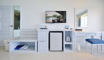 Andaman Beach Suites Hotel