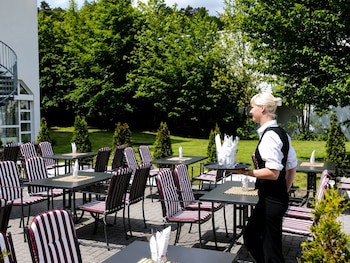 H+ Hotel Wiesbaden Niedernhausen galeri fotoğrafı