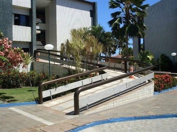 Canarius D Gaibu Hotel