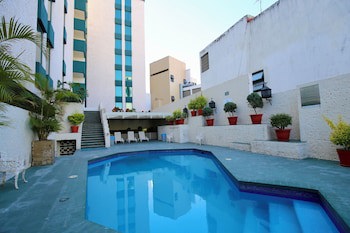 Aranzazu Eco, Guadalajara