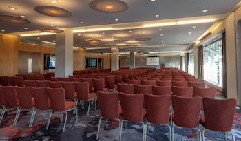 Clayton Hotel Cork City
