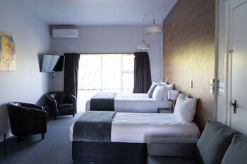 Burwood Manor Motel