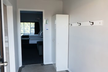 Burwood Manor Motel