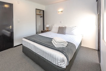 Burwood Manor Motel