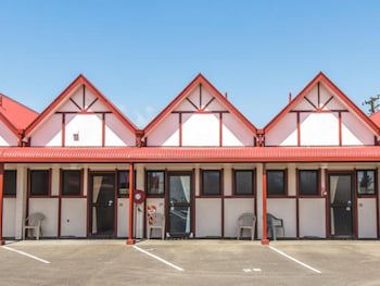Burwood Manor Motel