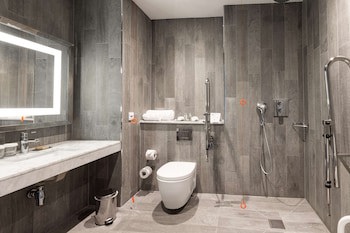 Doubletree By Hilton Edinburgh - Queensferry Crossing