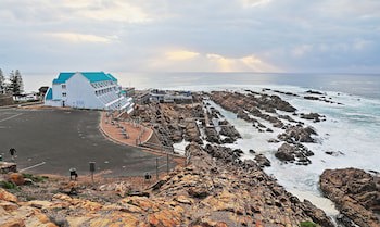 The Point Hotel & Spa