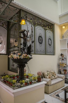 Eugenia Hotel