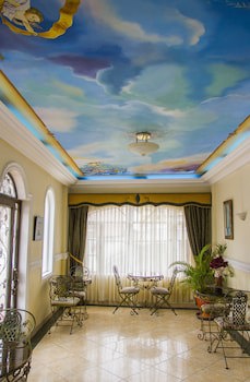 Eugenia Hotel
