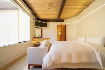 El Santuario Resort & Spa