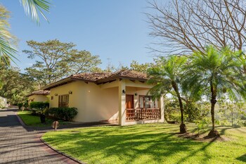 Borinquen Thermal Resort