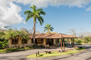 Borinquen Thermal Resort