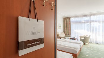 Alpenland St. Johann