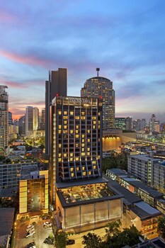 Doubletree By Hilton Sukhumvit Bangkok