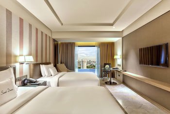Doubletree By Hilton Sukhumvit Bangkok